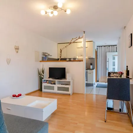 In Ruhiger Lage Apartment *